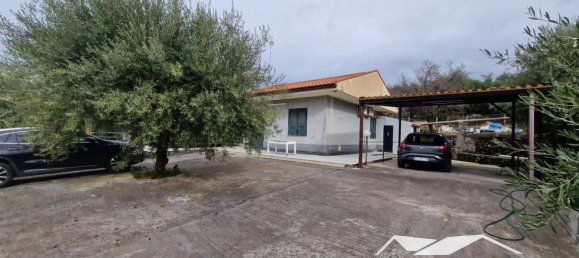 Вилла с 2 комнатами в Санта Мария ди Ликодия, Италия № 286386 39