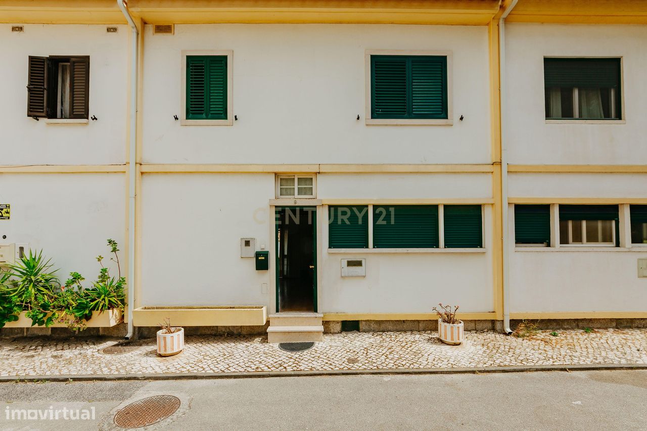 3 chambres Maison à Loures, Portugal No. 274440