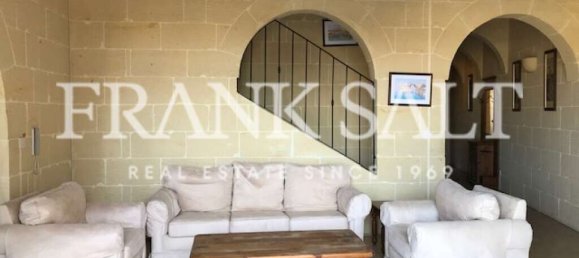 4 bedrooms House in Xewkija, Malta No. 5448 4
