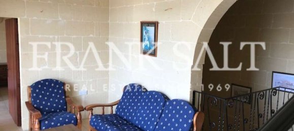 4 bedrooms House in Xewkija, Malta No. 5448 11