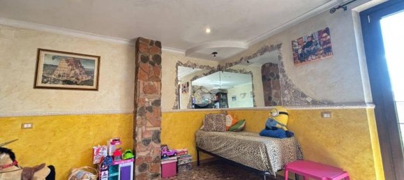 Villa de 2 dormitorios en Cave, Italy No. 264696 12