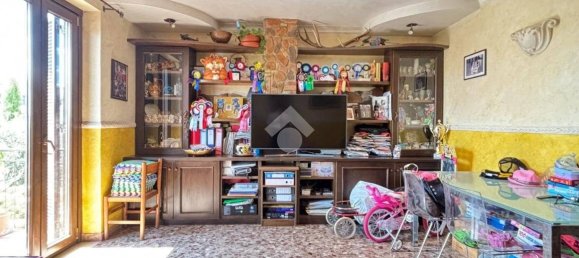 Villa de 2 dormitorios en Cave, Italy No. 264696 14