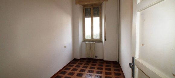 4 bedrooms Apartment in Civitanova Marche, Italy No. 351515 10