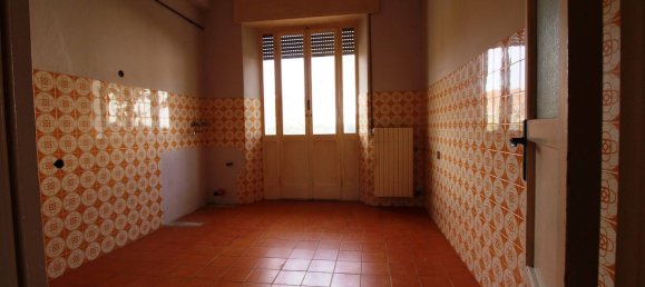 4 bedrooms Apartment in Civitanova Marche, Italy No. 351515 7