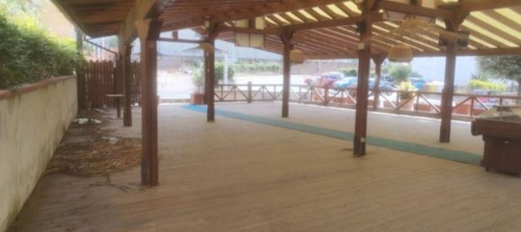 297m² Commercial property in Tarquinia, Italy No. 376147 11