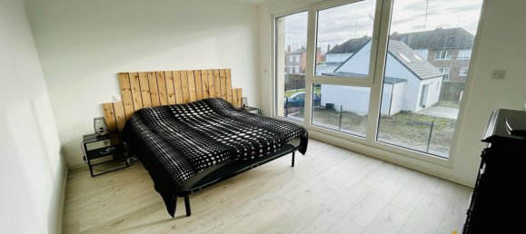 5 bedrooms House in Cambrai, France No. 152381 23