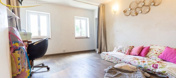 Casa de 6 dormitorios en Jouy-le-Moutier, France No. 188418 11