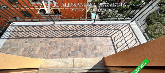 4 rooms Apartment in Genoa, Italy No. 284238 10