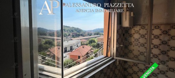 4 rooms Apartment in Genoa, Italy No. 284238 14