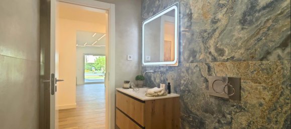 4 bedrooms Villa in Almada, Portugal No. 208960 26