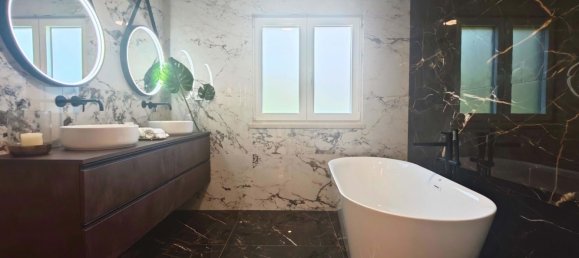 4 bedrooms Villa in Almada, Portugal No. 208960 29