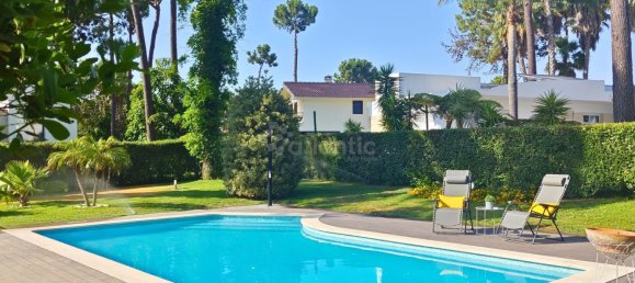 4 bedrooms Villa in Almada, Portugal No. 208960 9