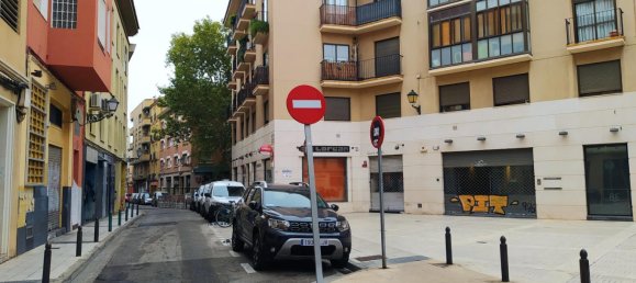 176m² Commercial property in Zaragoza, Spain No. 66773 19