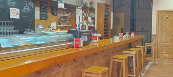 176m² Commercial property in Zaragoza, Spain No. 66773 4