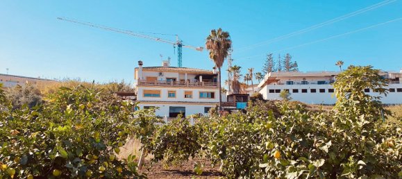 7 bedrooms House in Estepona, Spain No. 136231 2