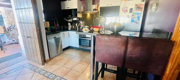 7 bedrooms House in Estepona, Spain No. 136231 10