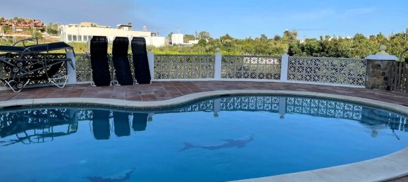 7 bedrooms House in Estepona, Spain No. 136231 4