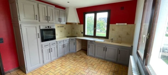 3 bedrooms House in Brethenay, France No. 270551 5