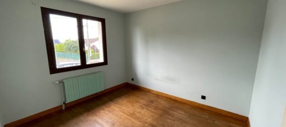 3 bedrooms House in Brethenay, France No. 270551 8