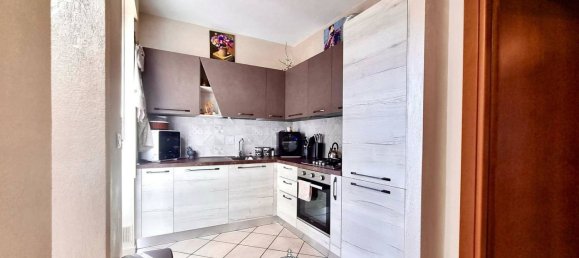4-salle Appartement à Cervasca, Italy No. 257952 15