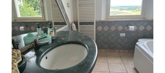 3 bedrooms House in Castelnuovo Berardenga, Italy No. 269168 3