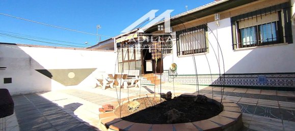 3 bedrooms House in Camarena, Spain No. 166971 30