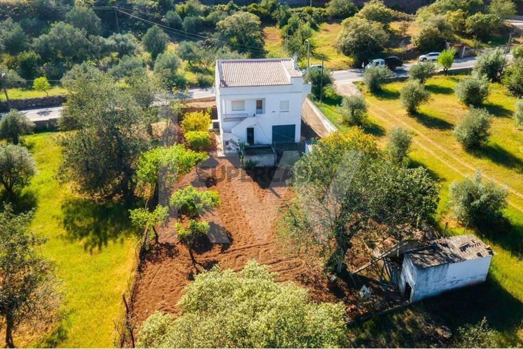 2 bedrooms House in Loule, Portugal No. 162556