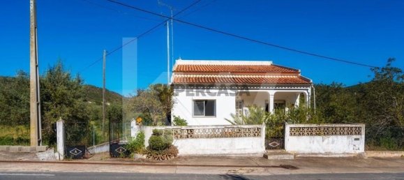 2 bedrooms House in Loule, Portugal No. 162556 4