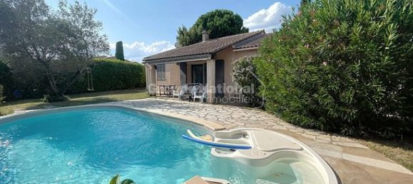 3 غرف نوم فيلا في Orange, France رقم 304281 2