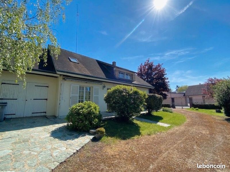 Casa T5 em Saint-Prest, France N.º 160150