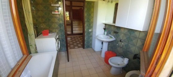 6 bedrooms House in Zocca, Italy No. 330240 11