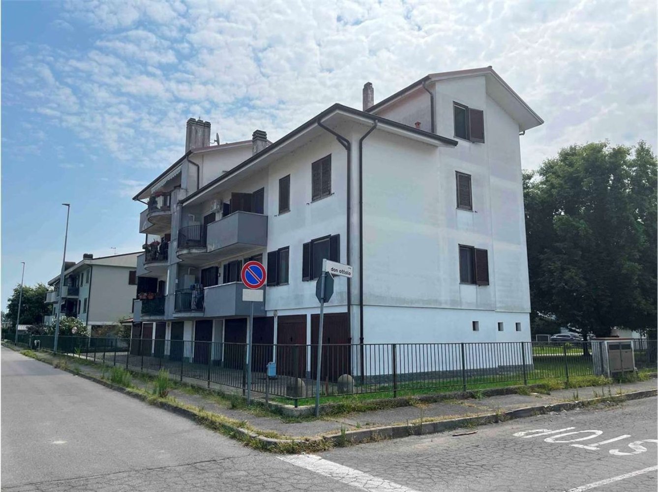 Квартира с 3 комнатами в Казелле Лурани, Италия № 5256