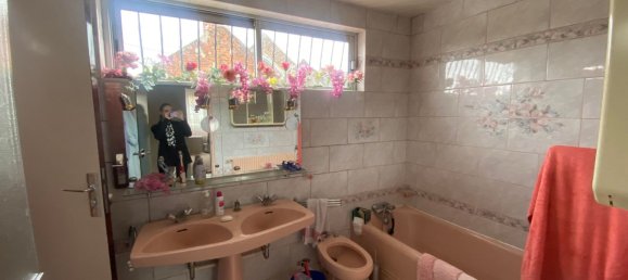 3 Schlafzimmer Haus in Corbie, France, Nr. 155768 9