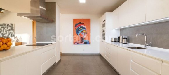 3 bedrooms Penthouse in Faro, Portugal No. 121612 2