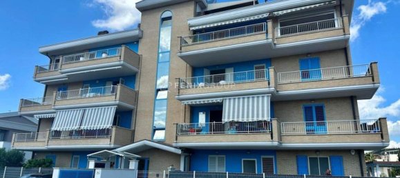 3 bedrooms Apartment in Monteprandone, Italy No. 377904 9