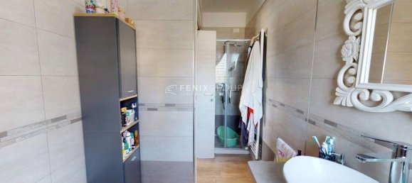 3 bedrooms Apartment in Monteprandone, Italy No. 377904 8