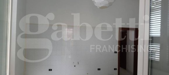 2 bedrooms House in San Paolo Bel Sito, Italy No. 278320 3