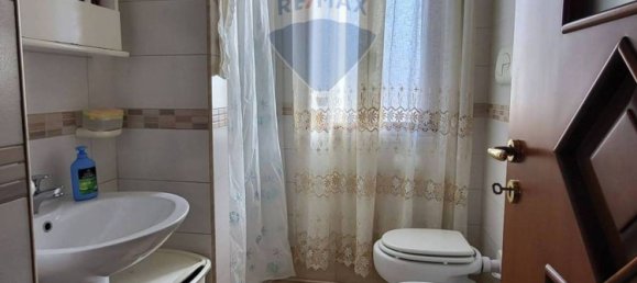 3 rooms Apartment in Afragola, Italy No. 82351 6