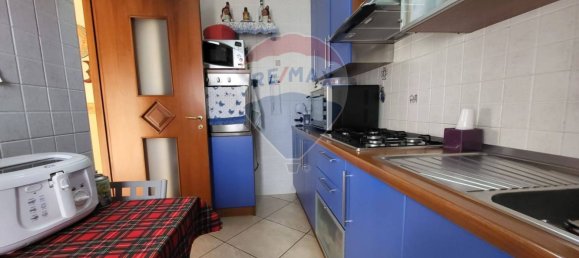 3 rooms Apartment in Afragola, Italy No. 82351 15