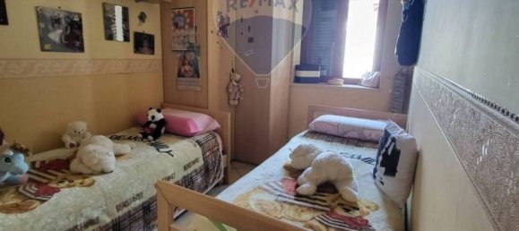 3 rooms Apartment in Afragola, Italy No. 82351 17