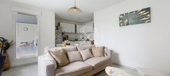 1 bedroom Apartment in Villeurbanne, France No. 341150 2