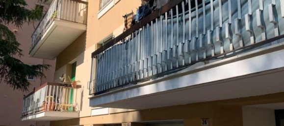 5 rooms Apartment in Genoa, Italy No. 72976 2