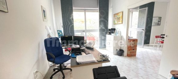 3 rooms Office in Ancona, Italy No. 301234 10