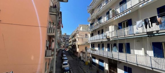 3 rooms Apartment in Castellammare di Stabia, Italy No. 8631 33
