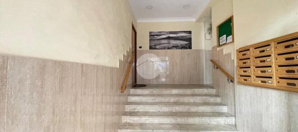 3 rooms Apartment in Castellammare di Stabia, Italy No. 8631 9