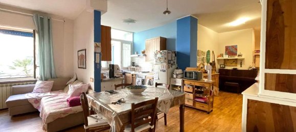 3 rooms Apartment in Castellammare di Stabia, Italy No. 8631 20