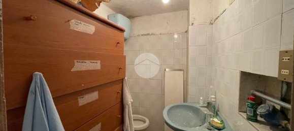 3 rooms Apartment in Castellammare di Stabia, Italy No. 8631 8