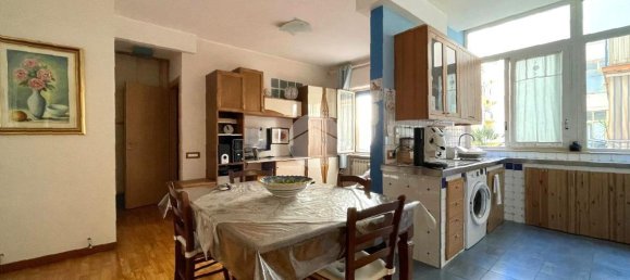 3 rooms Apartment in Castellammare di Stabia, Italy No. 8631 16