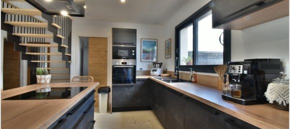 3 bedrooms Villa in Narbonne, France No. 297779 17