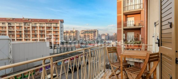 2 chambres Appartement à Turin, Italy No. 77277 5